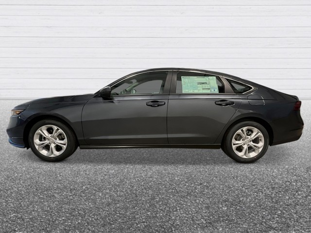 Honda Accord Sedan Vehicle Full-screen Gallery Image 03