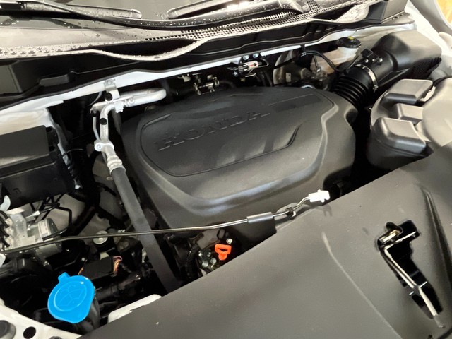 Honda Odyssey Vehicle Full-screen Gallery Image 12