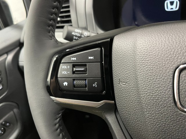 Honda Odyssey Vehicle Full-screen Gallery Image 16