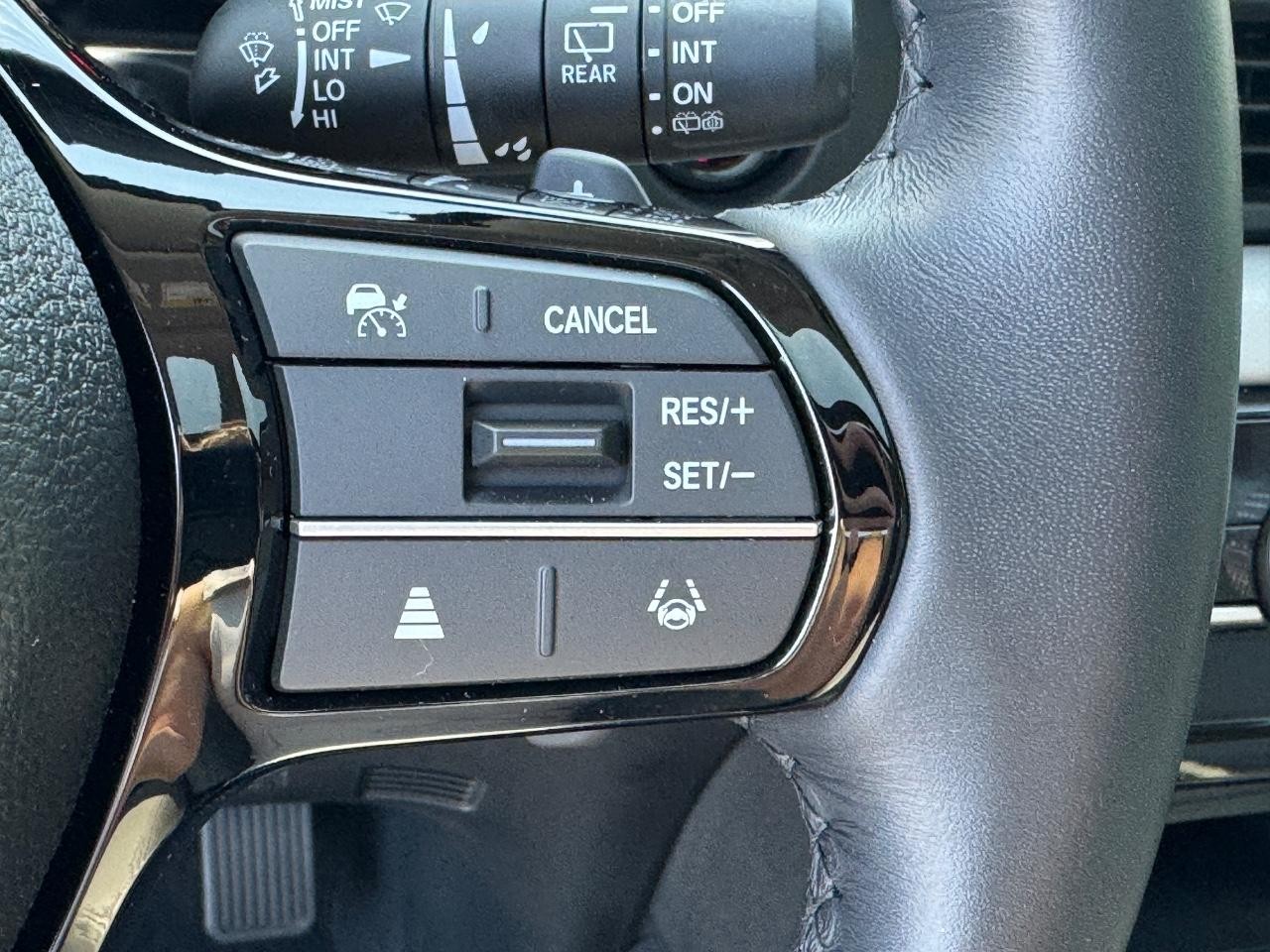 Honda Pilot Vehicle Full-screen Gallery Image 36