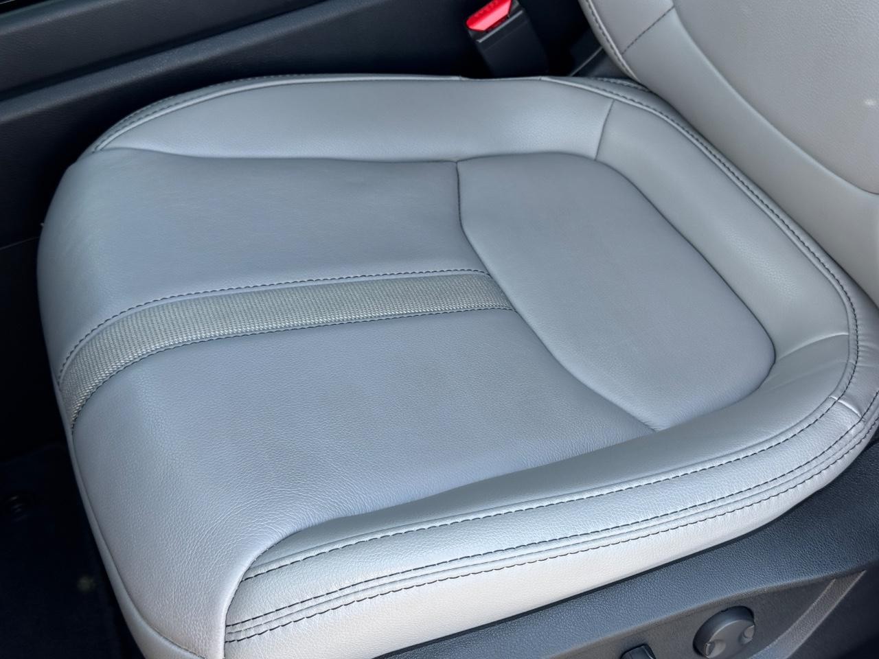 Honda Pilot Vehicle Full-screen Gallery Image 41