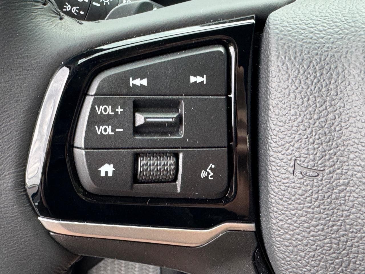Honda Odyssey Vehicle Full-screen Gallery Image 23