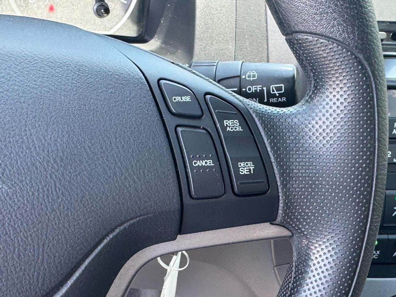 Honda CR-V Vehicle Full-screen Gallery Image 21