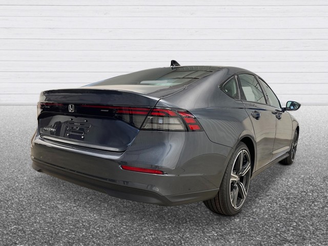 Honda Accord Sedan Vehicle Full-screen Gallery Image 06