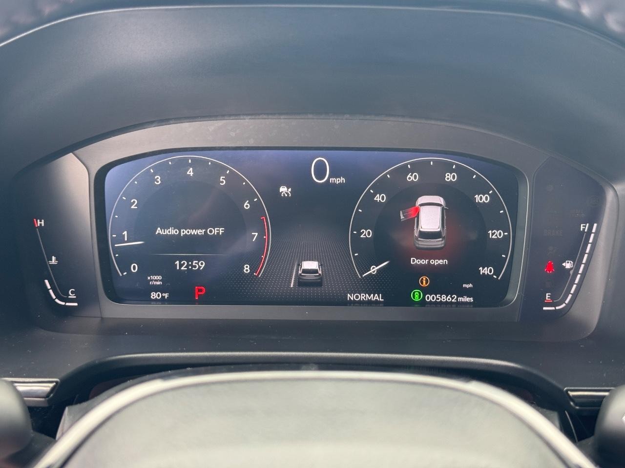 Honda CR-V Vehicle Full-screen Gallery Image 21