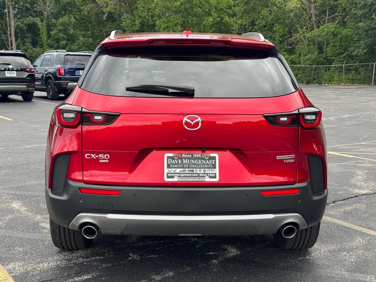 Mazda CX-50 Vehicle Full-screen Gallery Image 06