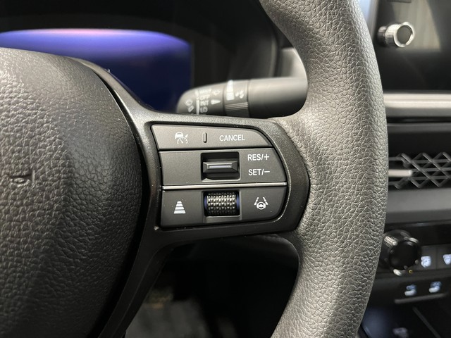 Honda Accord Sedan Vehicle Full-screen Gallery Image 19