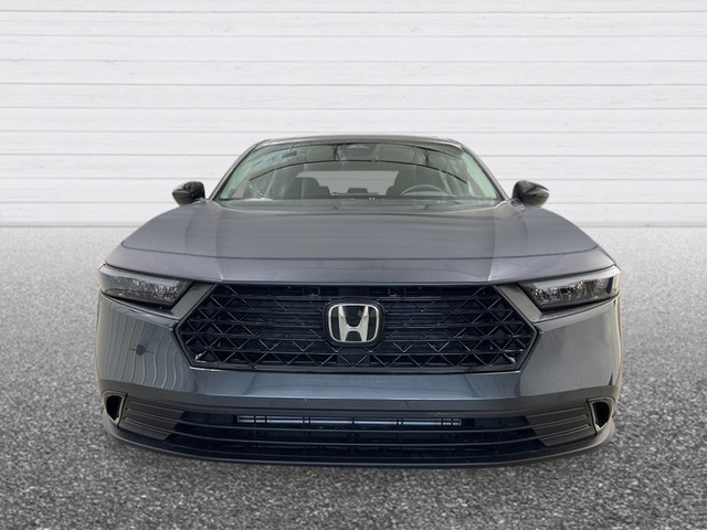 Honda Accord Sedan Vehicle Full-screen Gallery Image 10