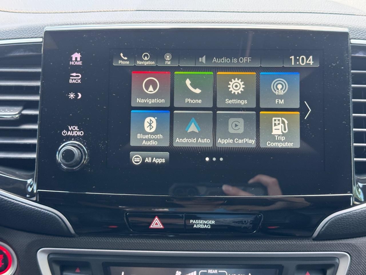 Honda Passport Vehicle Full-screen Gallery Image 14