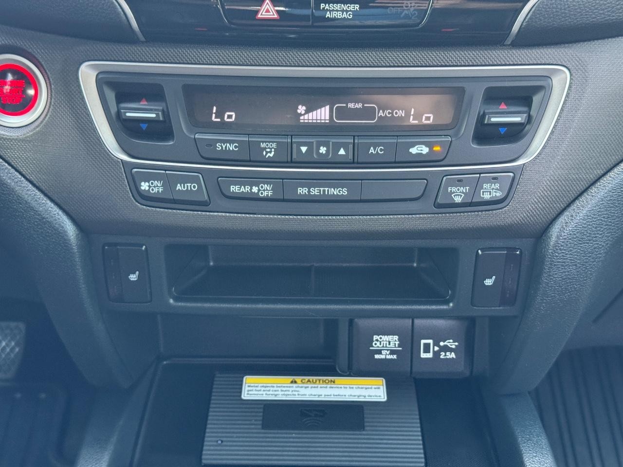 Honda Passport Vehicle Full-screen Gallery Image 15