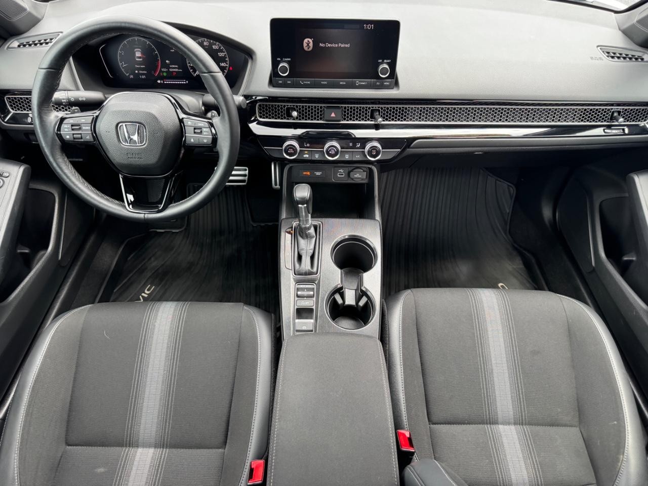 Honda Civic Sedan Vehicle Full-screen Gallery Image 12