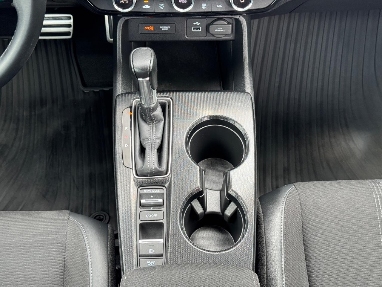 Honda Civic Sedan Vehicle Full-screen Gallery Image 16