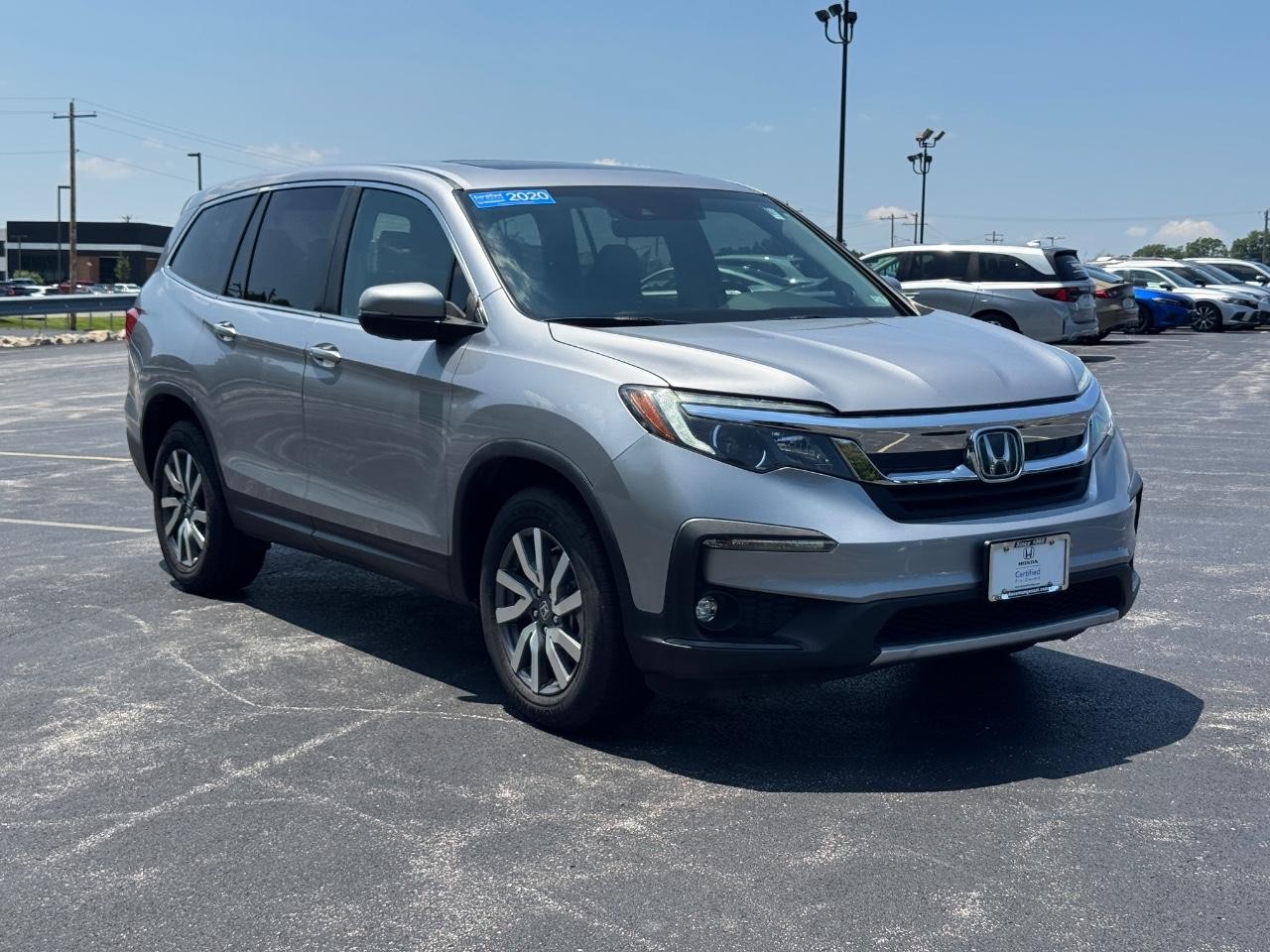 Honda Pilot Vehicle Full-screen Gallery Image 02
