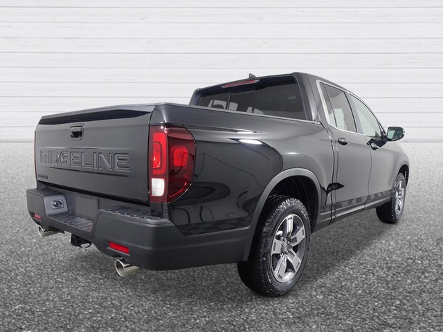 Honda Ridgeline Vehicle Full-screen Gallery Image 06