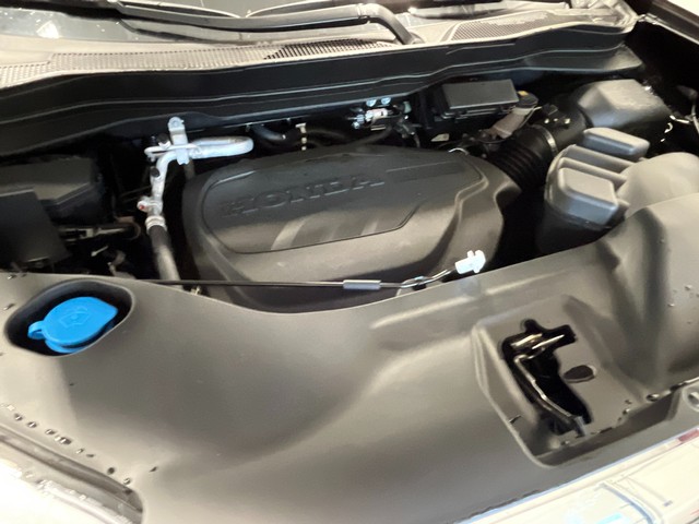 Honda Ridgeline Vehicle Full-screen Gallery Image 13
