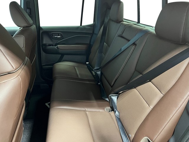 Honda Ridgeline Vehicle Full-screen Gallery Image 25