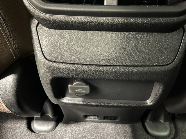 Honda Ridgeline Vehicle Full-screen Gallery Image 26