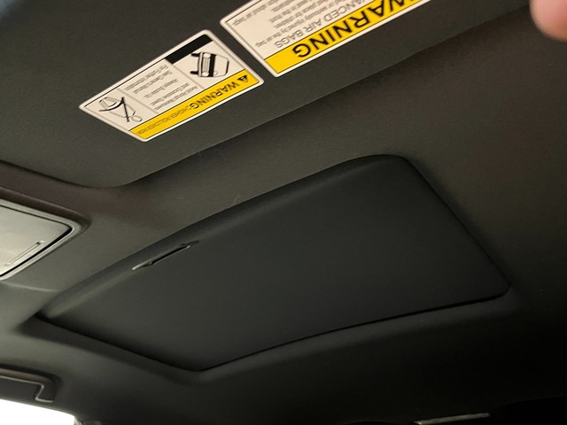 Honda Ridgeline Vehicle Full-screen Gallery Image 27