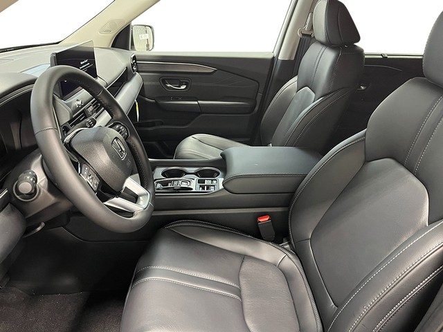 Honda Pilot Vehicle Full-screen Gallery Image 03