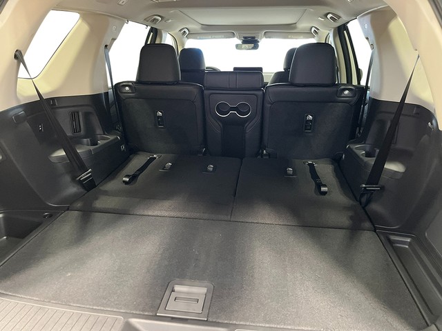 Honda Pilot Vehicle Full-screen Gallery Image 17