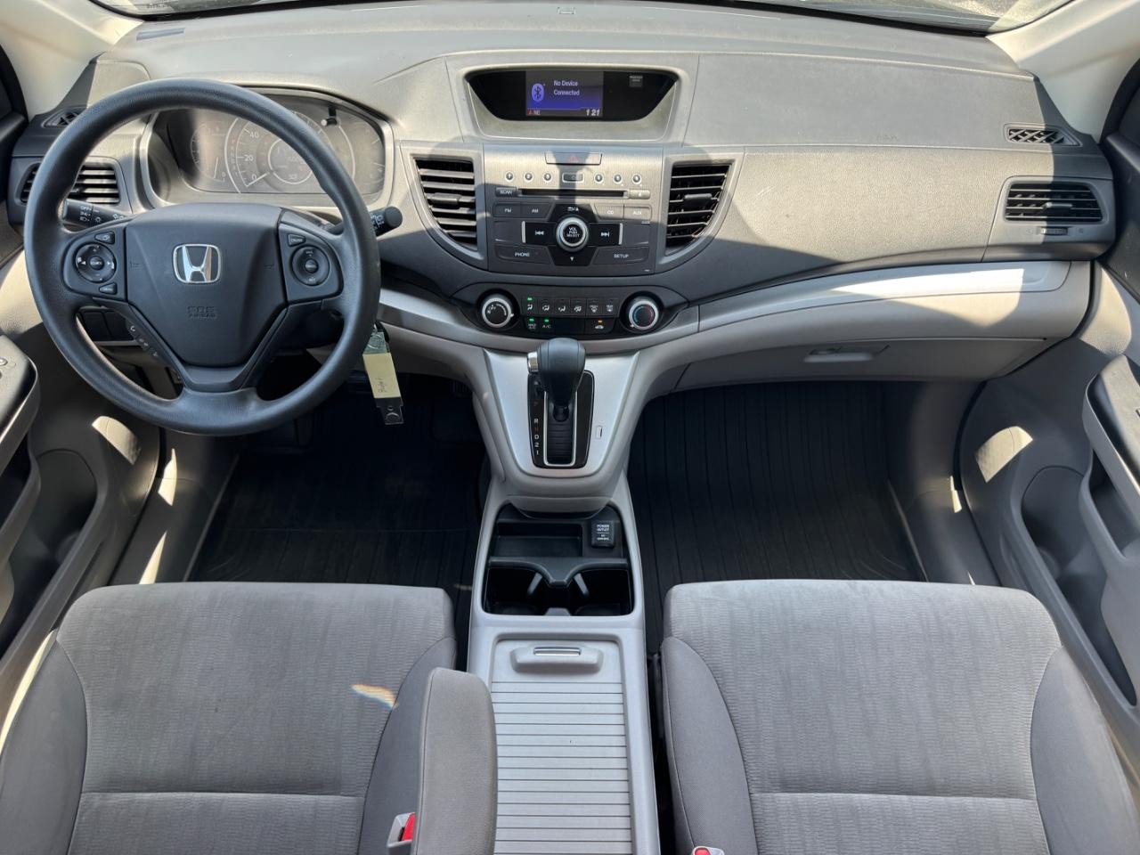 Honda CR-V Vehicle Full-screen Gallery Image 12
