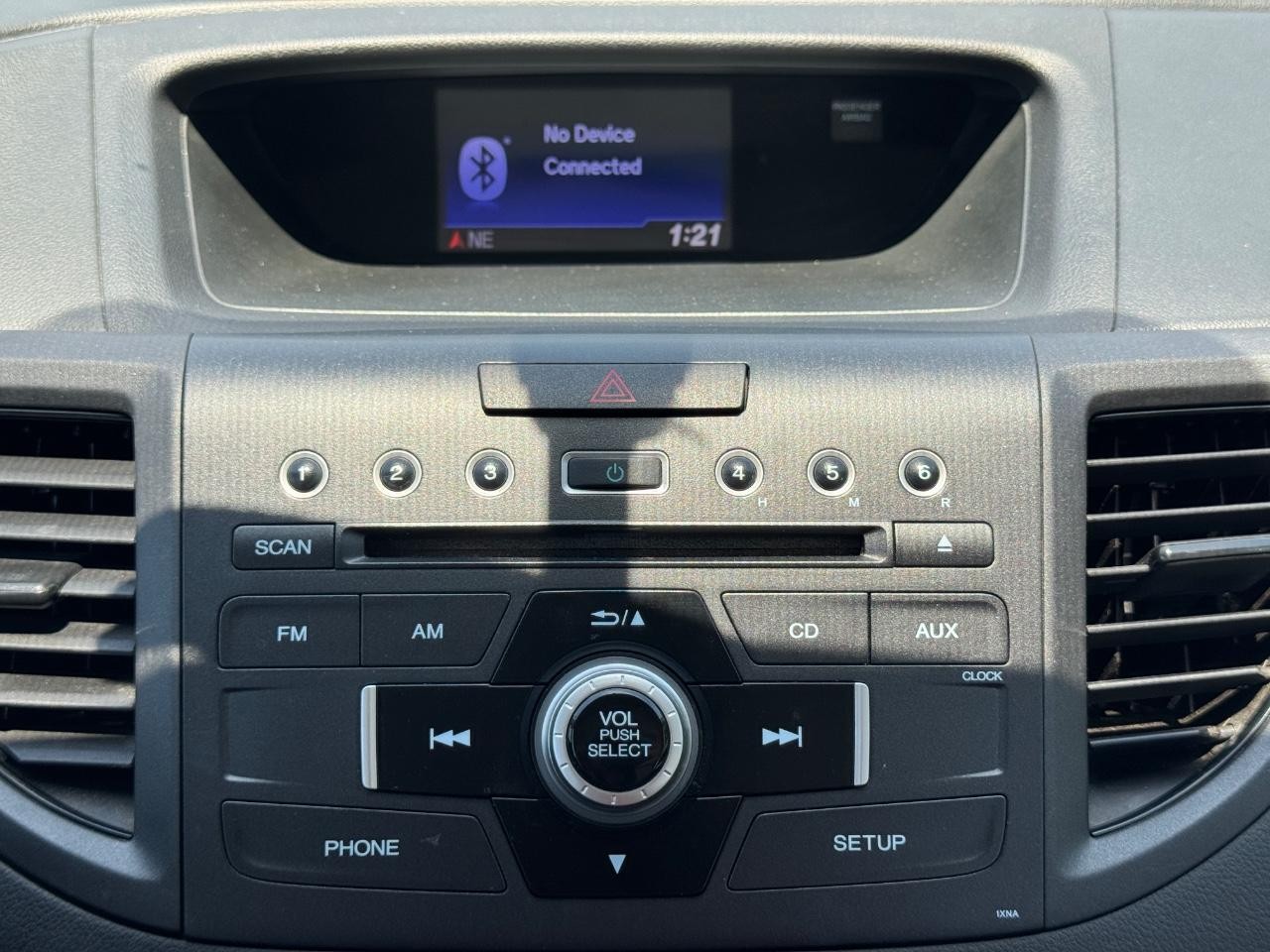 Honda CR-V Vehicle Full-screen Gallery Image 14