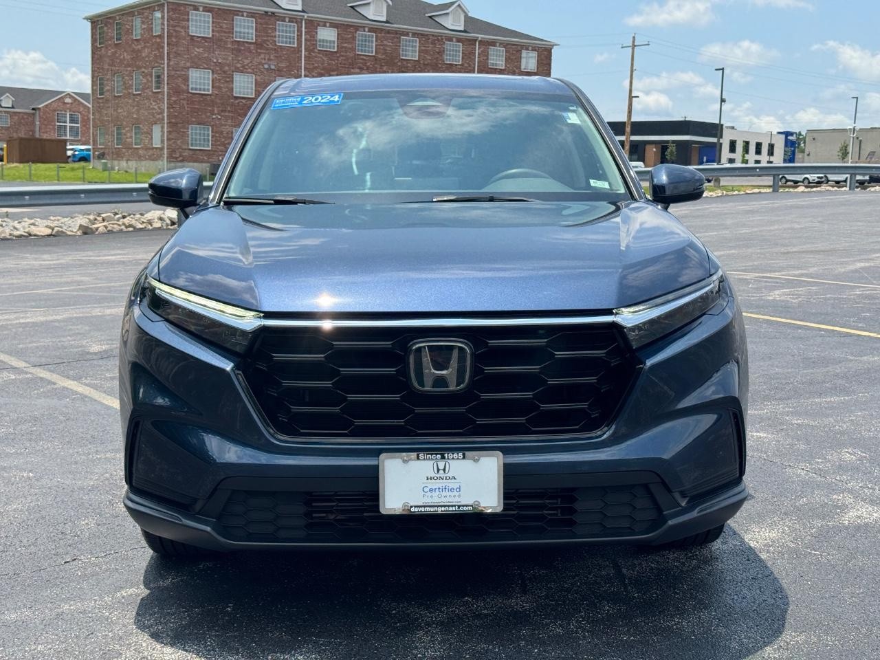 Honda CR-V Vehicle Full-screen Gallery Image 10
