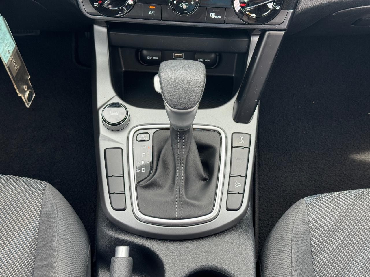 Kia Seltos Vehicle Full-screen Gallery Image 16