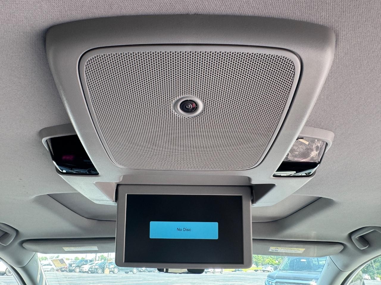 Honda Odyssey Vehicle Full-screen Gallery Image 18