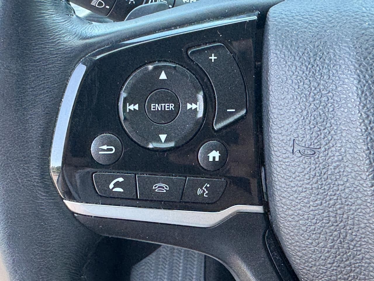 Honda Odyssey Vehicle Full-screen Gallery Image 23