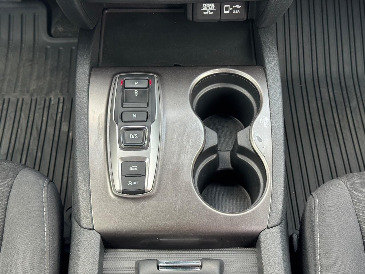 Honda Passport Vehicle Full-screen Gallery Image 16