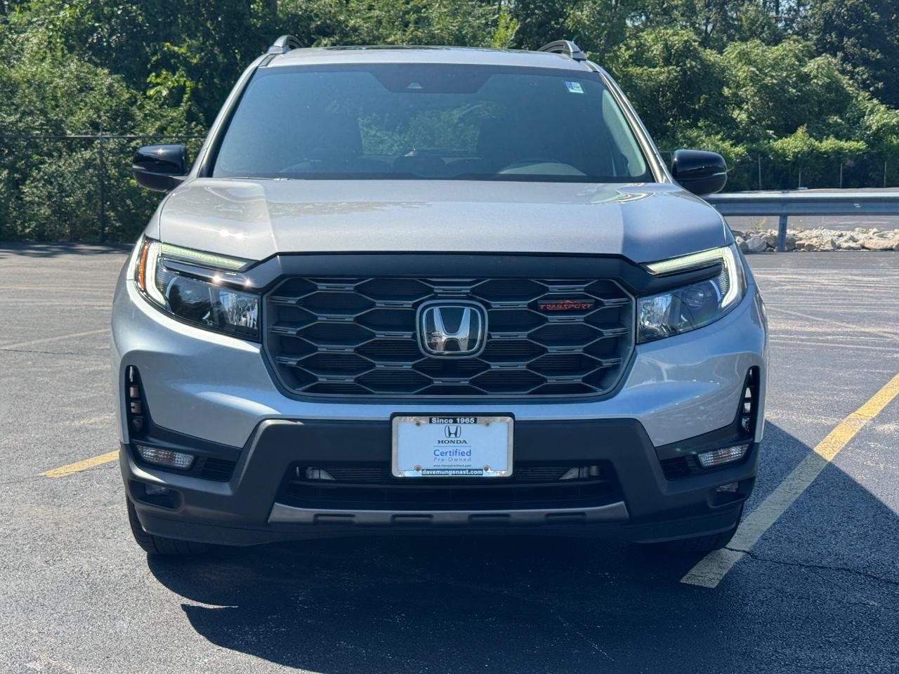 Honda Passport Vehicle Full-screen Gallery Image 10