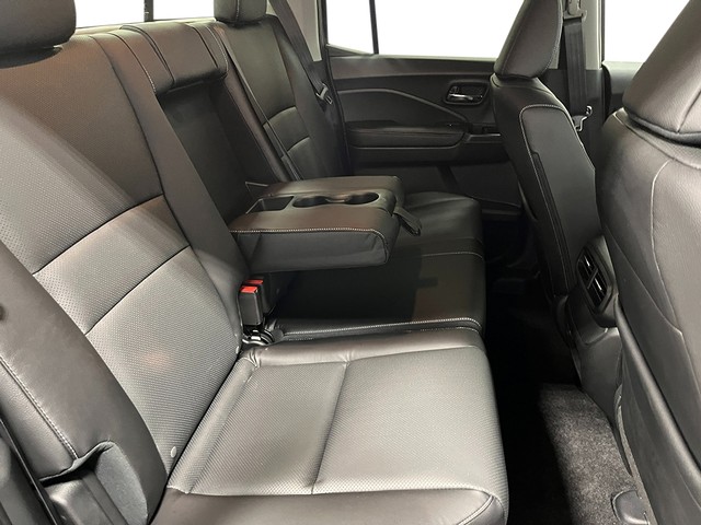 Honda Ridgeline Vehicle Full-screen Gallery Image 27