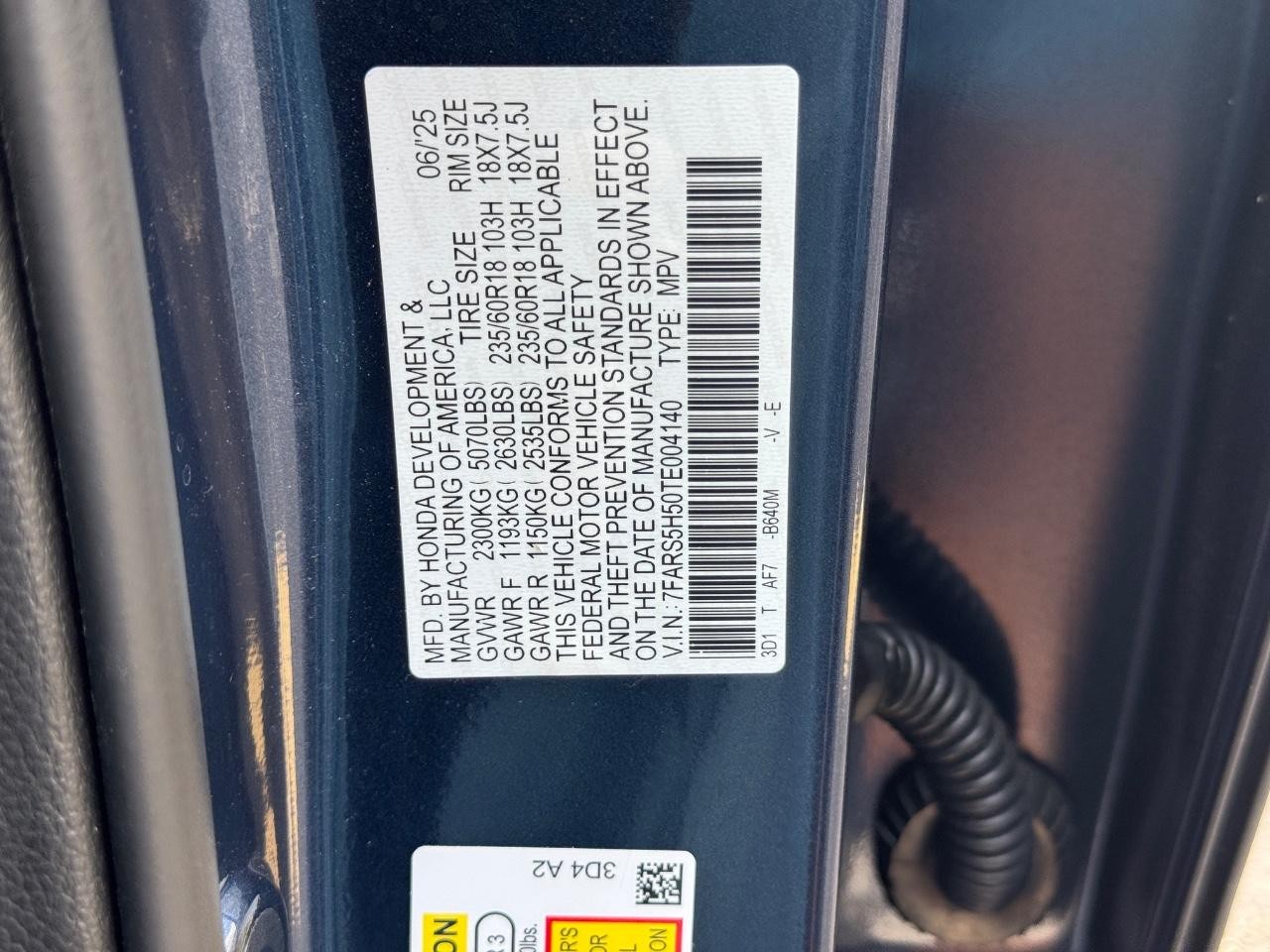 Honda CR-V Hybrid Vehicle Full-screen Gallery Image 27