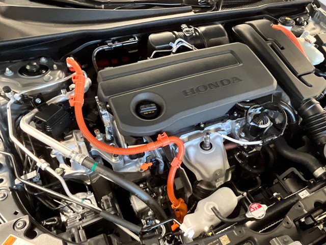 Honda Civic Sedan Hybrid Vehicle Full-screen Gallery Image 13