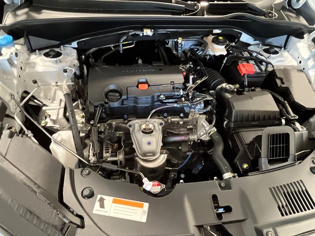 Honda HR-V Vehicle Full-screen Gallery Image 12