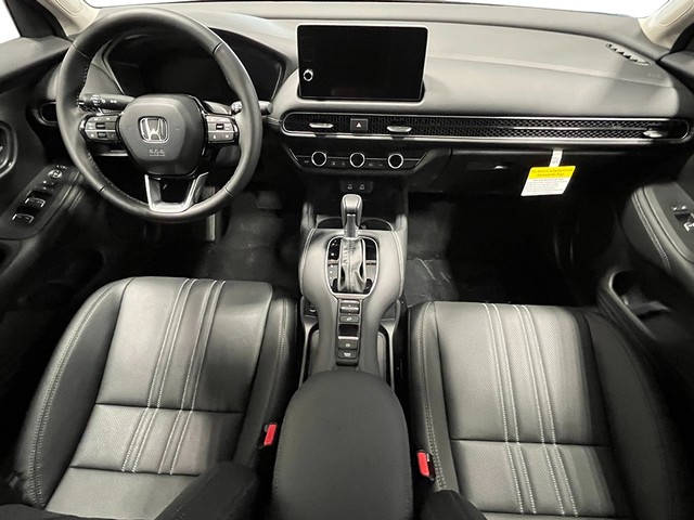Honda HR-V Vehicle Full-screen Gallery Image 16