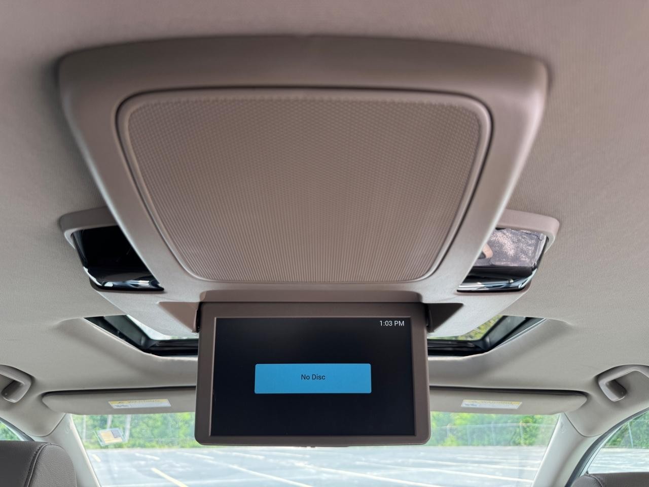 Honda Odyssey Vehicle Full-screen Gallery Image 17