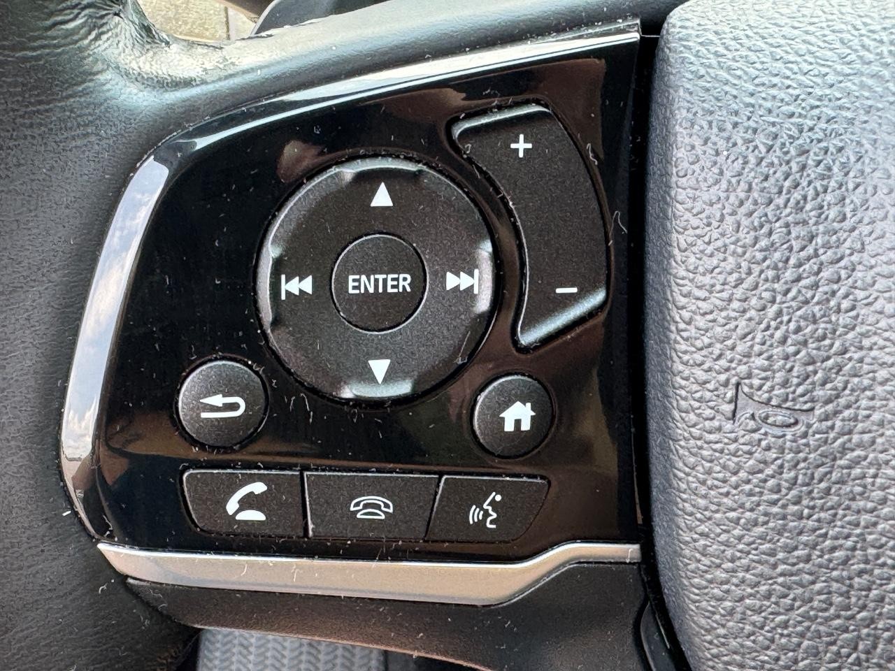 Honda Odyssey Vehicle Full-screen Gallery Image 22