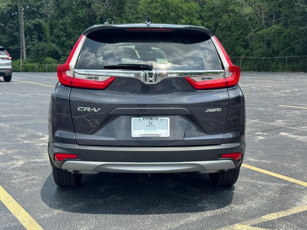 Honda CR-V Vehicle Full-screen Gallery Image 06