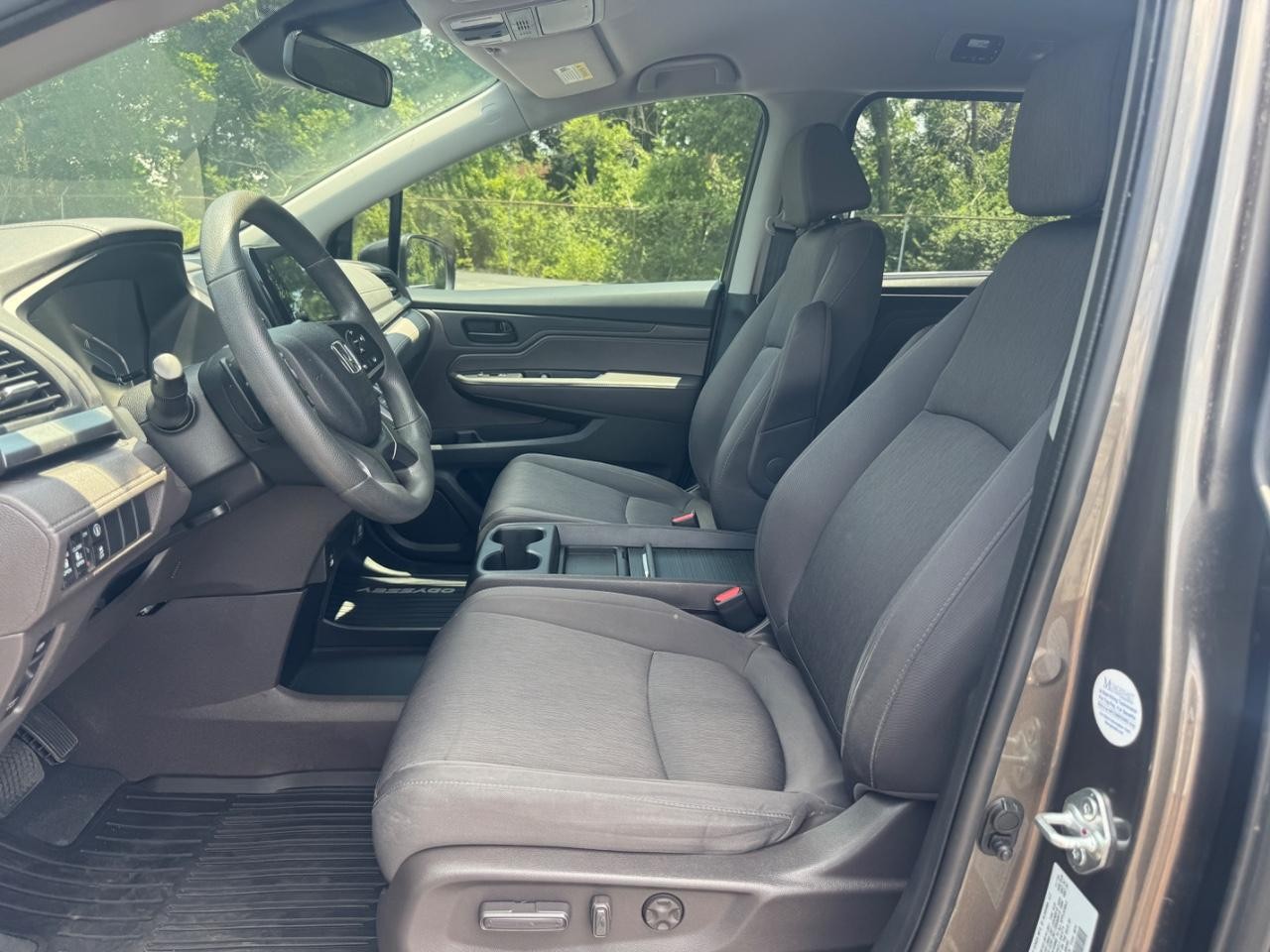 Honda Odyssey Vehicle Full-screen Gallery Image 18