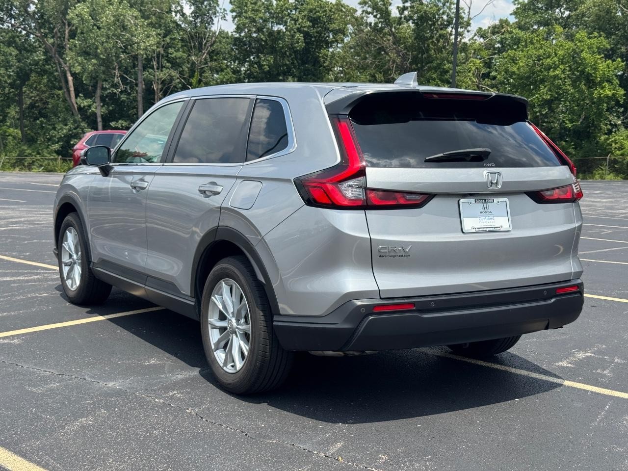 Honda CR-V Vehicle Full-screen Gallery Image 07