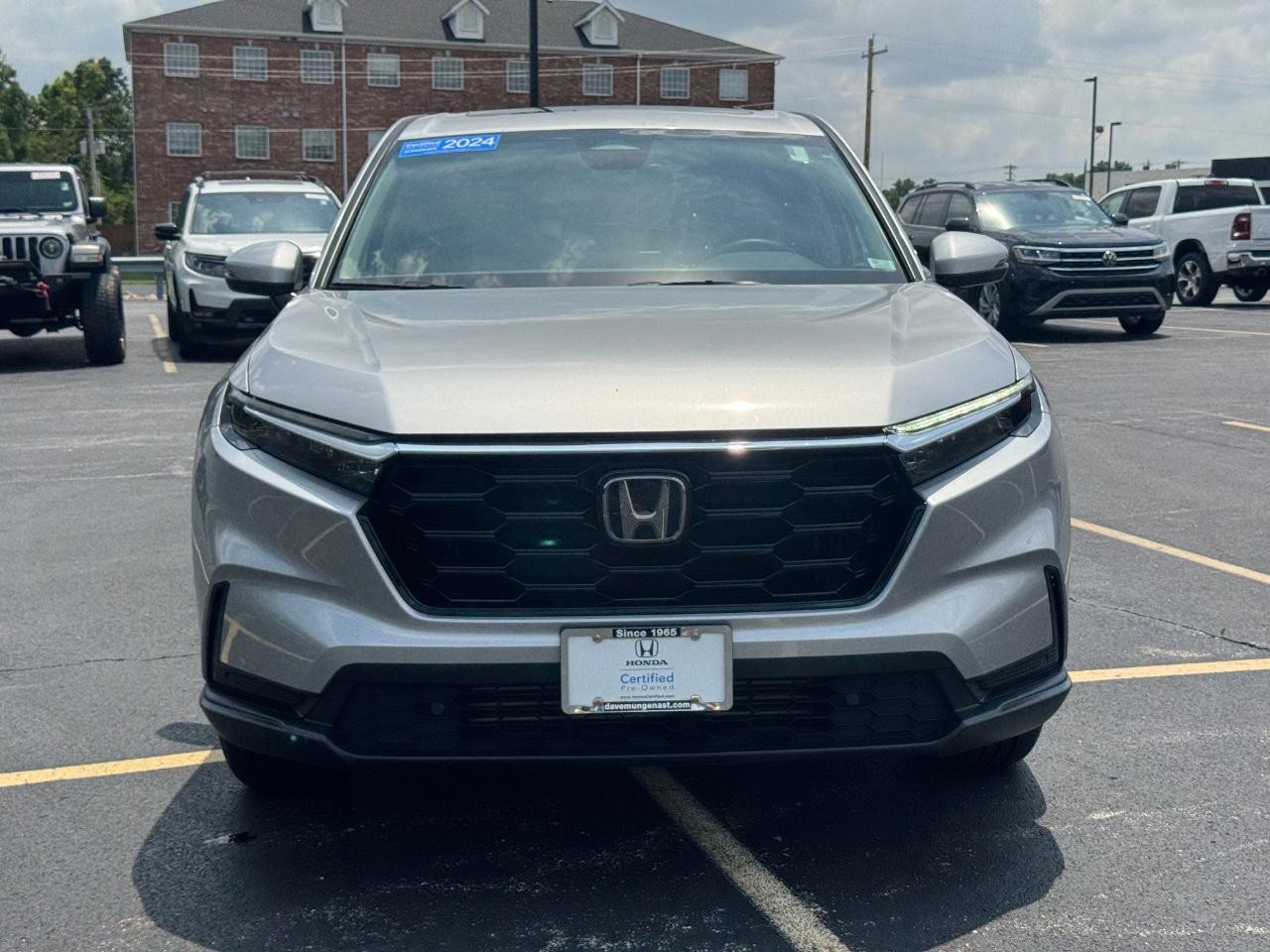 Honda CR-V Vehicle Full-screen Gallery Image 10