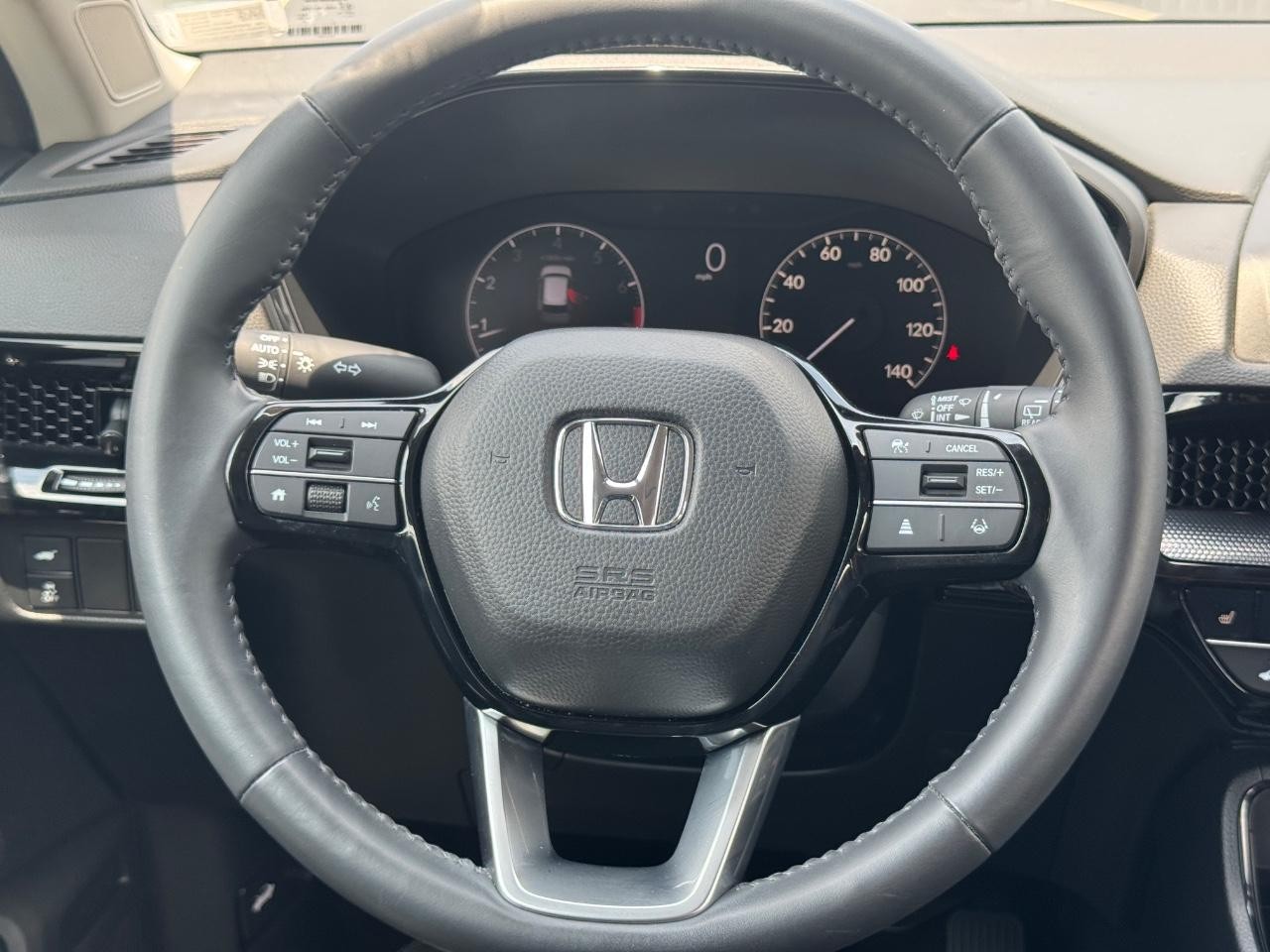 Honda CR-V Vehicle Full-screen Gallery Image 13