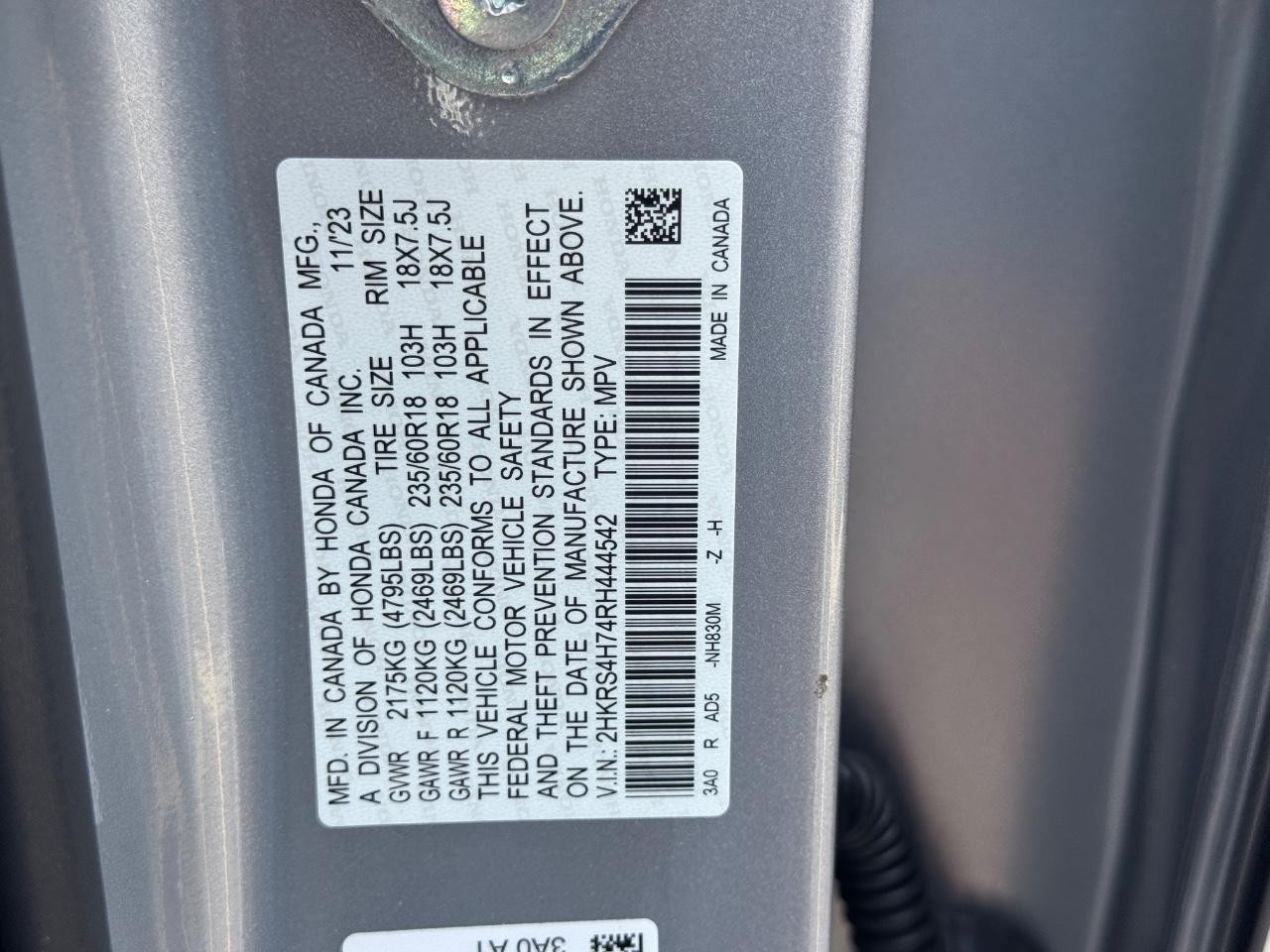 Honda CR-V Vehicle Full-screen Gallery Image 28