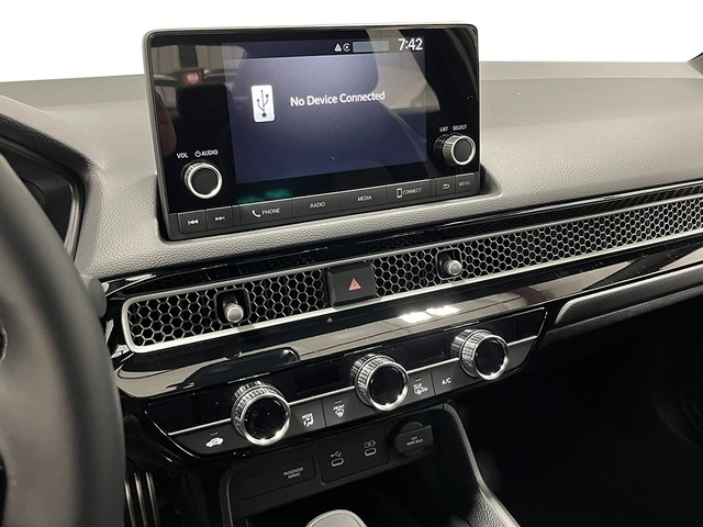 Honda Civic Sedan Hybrid Vehicle Full-screen Gallery Image 19
