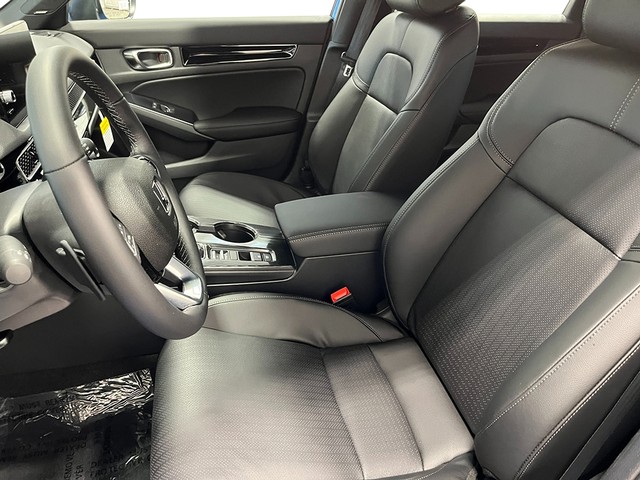 Honda Civic Hatchback Hybrid Vehicle Full-screen Gallery Image 14