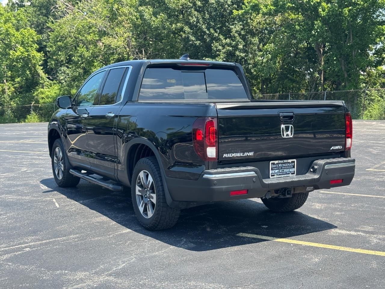 Honda Ridgeline Vehicle Full-screen Gallery Image 07