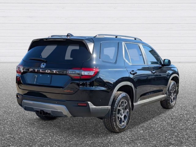 Honda Pilot Vehicle Full-screen Gallery Image 06