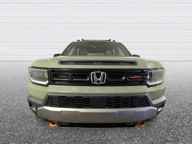 Honda Passport Vehicle Full-screen Gallery Image 09